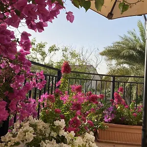 Bed & Breakfast Cherrywood House Dubai